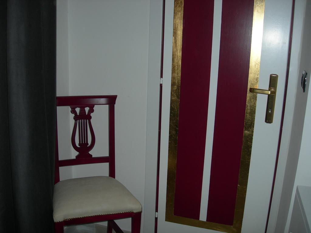 Hotel Due Spade Fidenza Εξωτερικό φωτογραφία
