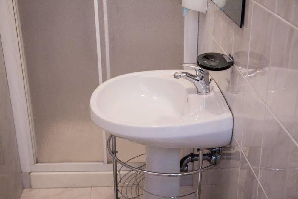 Hotel Due Spade Fidenza Εξωτερικό φωτογραφία