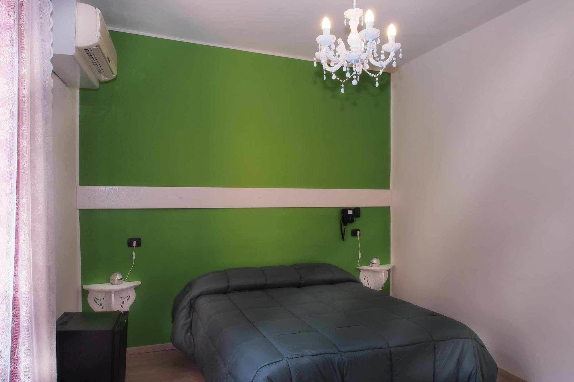 Hotel Due Spade Fidenza Εξωτερικό φωτογραφία