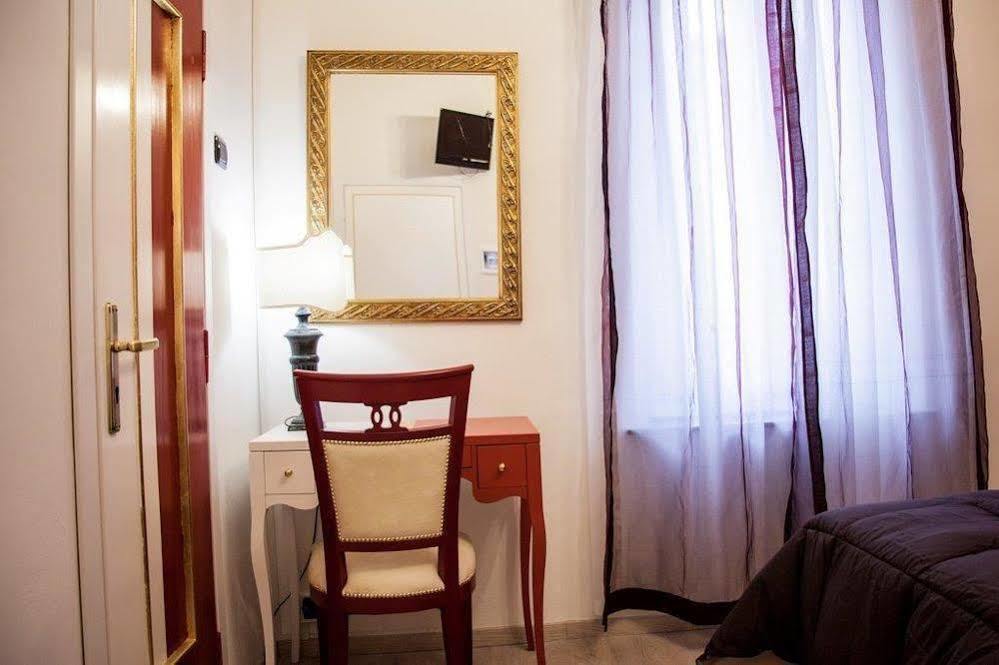 Hotel Due Spade Fidenza Εξωτερικό φωτογραφία